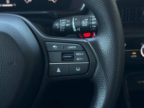 Certified 2024 Honda CR-V EX image 30