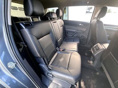 Used 2023 Volkswagen Atlas SEL AWD/4WD image 15