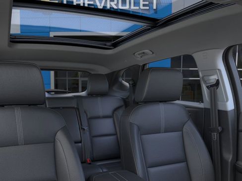 New 2025 Chevrolet Blazer LT w/ Sound & Technology Package image 24