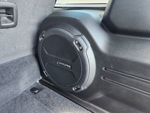 Used 2024 Jeep Wrangler Unlimited AWD/4WD image 14