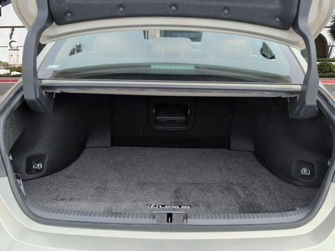 Certified 2025 Lexus ES 350 w/ Premium Package FWD image 28