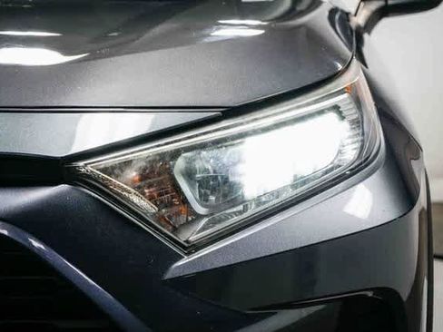 Certified 2019 Toyota RAV4 XLE image 8