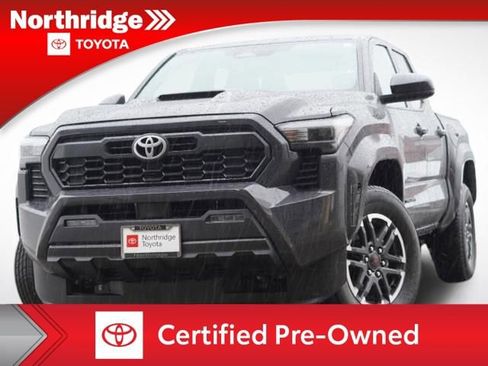 Certified 2025 Toyota Tacoma TRD Sport image 1