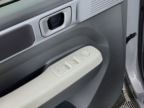 Certified 2025 Hyundai Santa Fe SE image 16