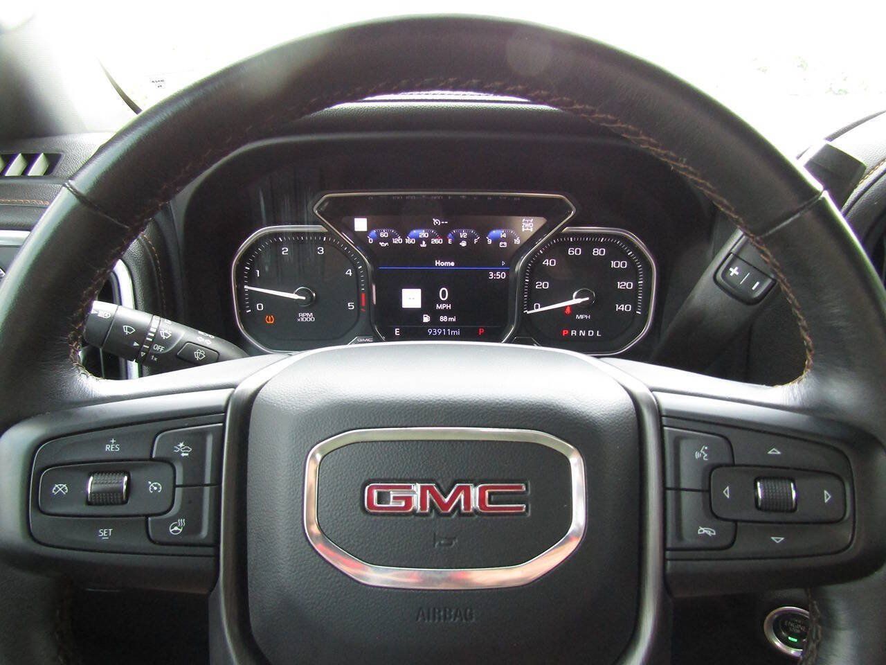 Used 2022 GMC Sierra 2500 AT4 w/ AT4 Premium Plus Package AWD/4WD image 12