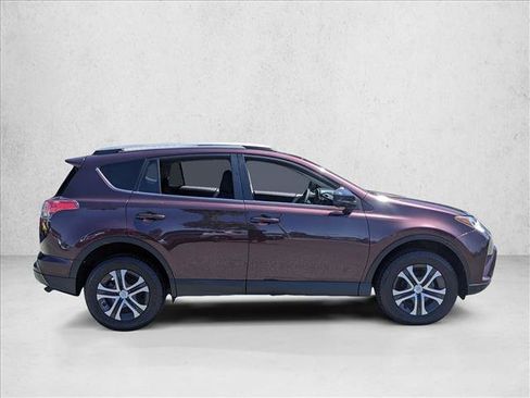 Used 2018 Toyota RAV4 LE w/ All Weather Liner Package FWD image 4