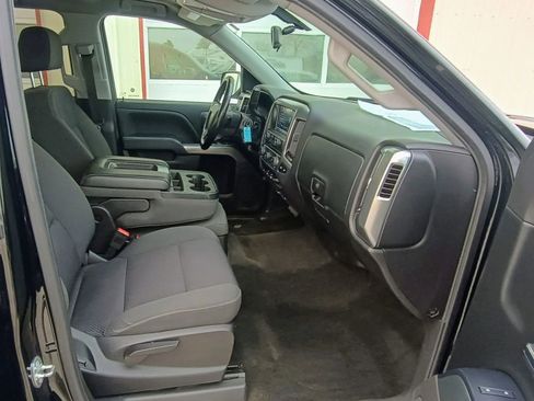 Used 2018 Chevrolet Silverado 1500 LT w/ All Star Edition image 11