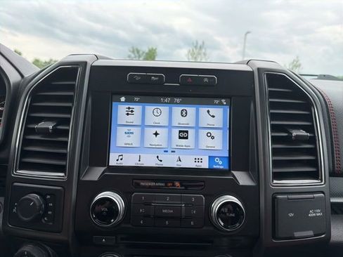 Used 2017 Ford F150 Lariat AWD/4WD image 32