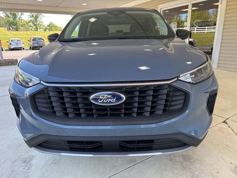Used 2024 Ford Escape Active AWD/4WD image 8