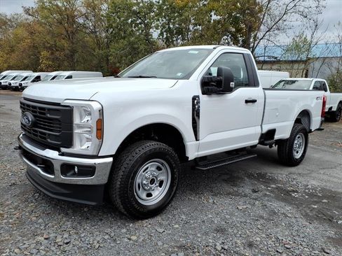 New 2026 Ford F350 XL w/ XL Chrome Package image 7