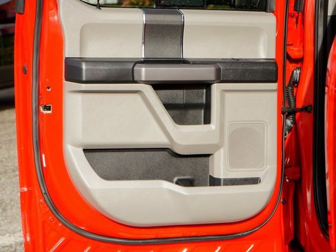 Used 2020 Ford F250 XLT w/ FX4 Off-Road Package image 35