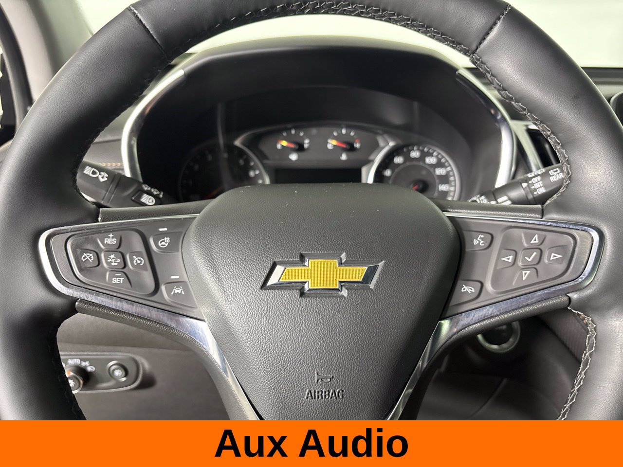 Used 2023 Chevrolet Equinox Premier AWD/4WD image 16