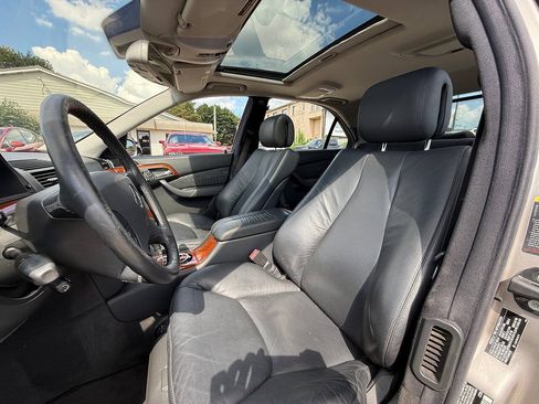 Used 2006 Mercedes-Benz S 430 4MATIC image 10