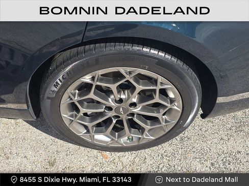 Used 2021 Genesis G80 2.5T w/ Prestige Package image 8