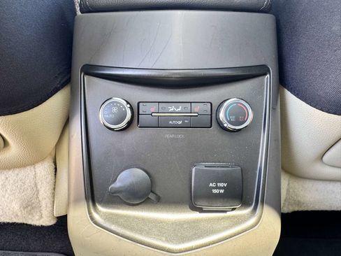 Used 2017 Lincoln MKT AWD w/ Technology Package image 41