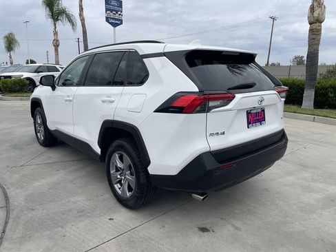 Used 2024 Toyota RAV4 XLE FWD image 6