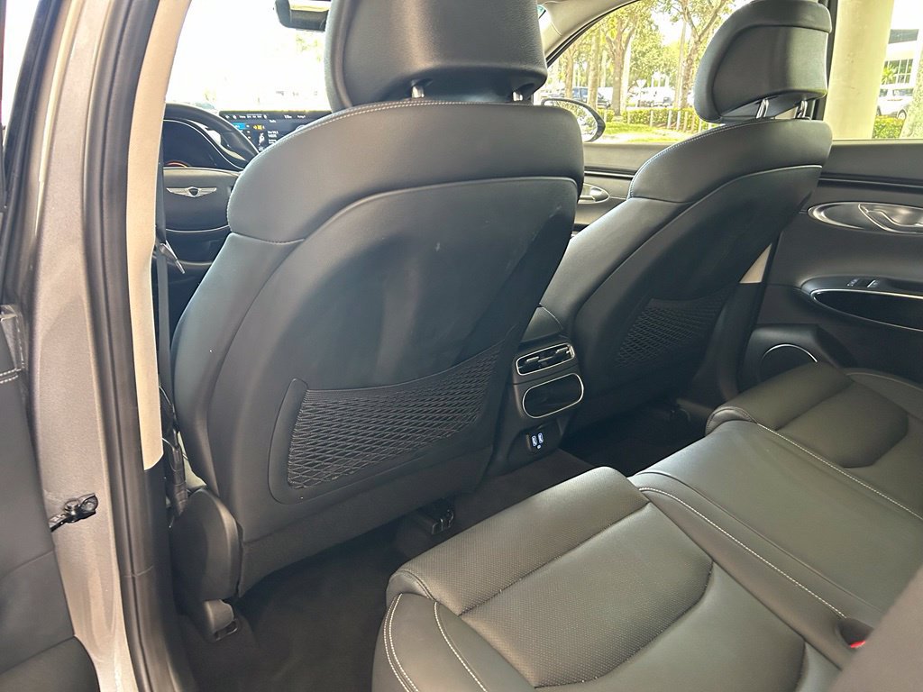 Used 2025 Genesis GV70 2.5T AWD/4WD image 37