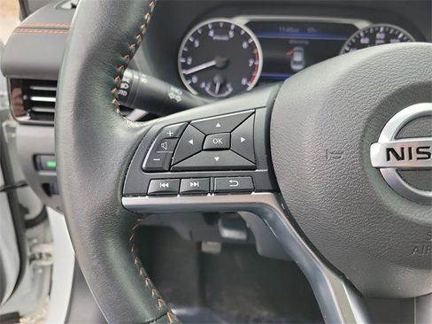 Used 2023 Nissan Sentra SR w/ SR Premium Package image 14