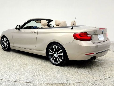 Used 2016 BMW 228i xDrive Convertible image 7