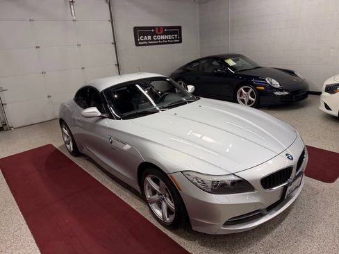 Used 2011 BMW Z4 sDrive30i RWD image 46