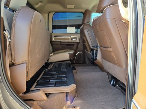 Used 2022 RAM 2500 Laramie image 29