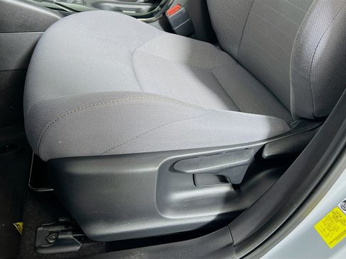 Used 2022 Toyota Corolla SE FWD image 19