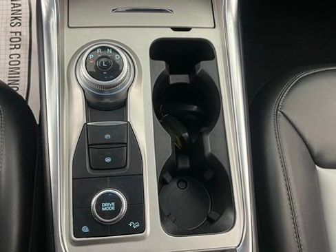 Used 2022 Ford Explorer XLT w/ Equipment Group 202A image 42