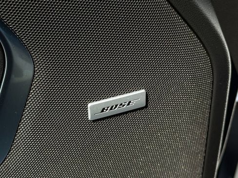 Used 2024 GMC Yukon SLT AWD/4WD image 37