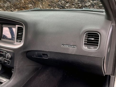 Used 2020 Dodge Charger SXT w/ Leather Interior Group image 12