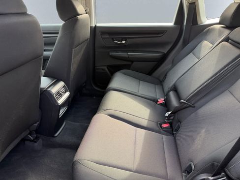 Used 2023 Honda CR-V LX image 18