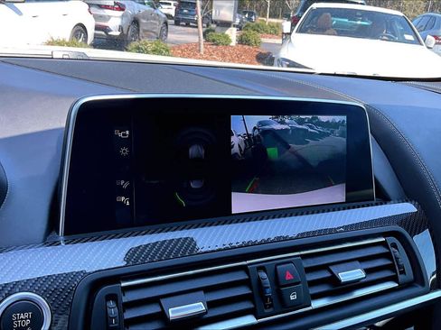 Used 2018 BMW 650i Convertible image 26