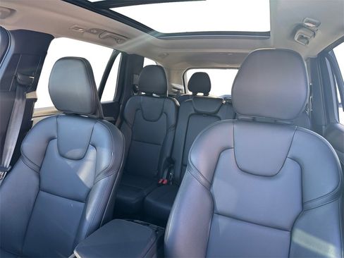 Certified 2024 Volvo XC90 B5 Core w/ Climate Package image 19