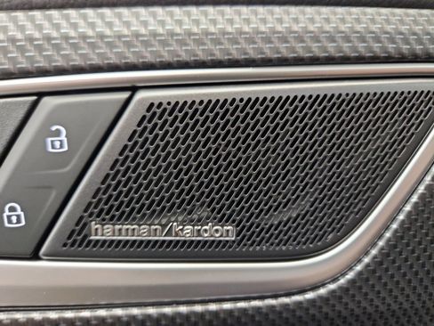 New 2026 Volkswagen Atlas Cross Sport SEL Premium R-Line image 9