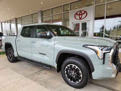 Used 2025 Toyota Tundra SR5 w/ TRD Off-Road Package image 4