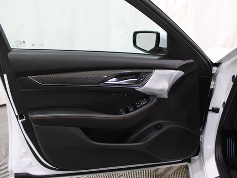 Used 2024 Cadillac CT5 V w/ Super Cruise 2 Package image 6