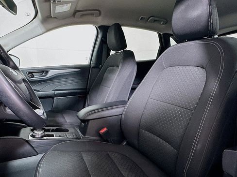 Used 2023 Ford Escape Active image 11