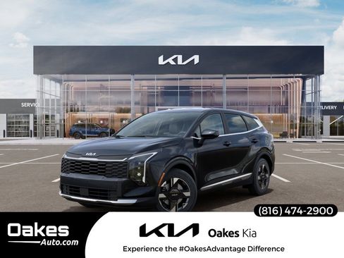 New 2026 Kia Sportage LX image 1