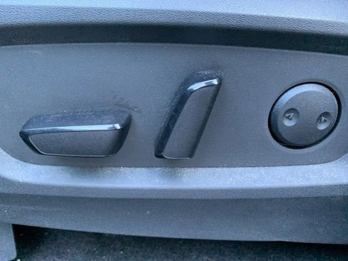 Used 2023 Nissan Pathfinder SL image 13