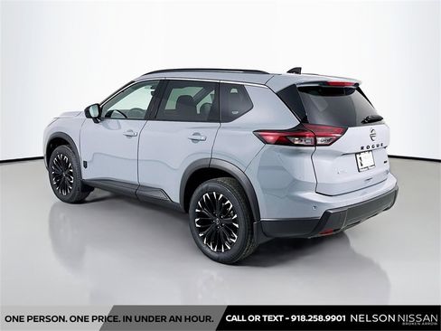 New 2026 Nissan Rogue SV image 7