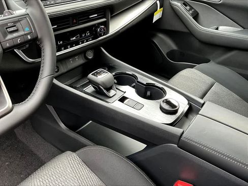 New 2026 Nissan Rogue SV w/ Cold Weather Package image 12