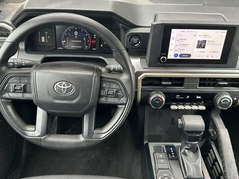 Certified 2024 Toyota Tacoma SR5 image 17