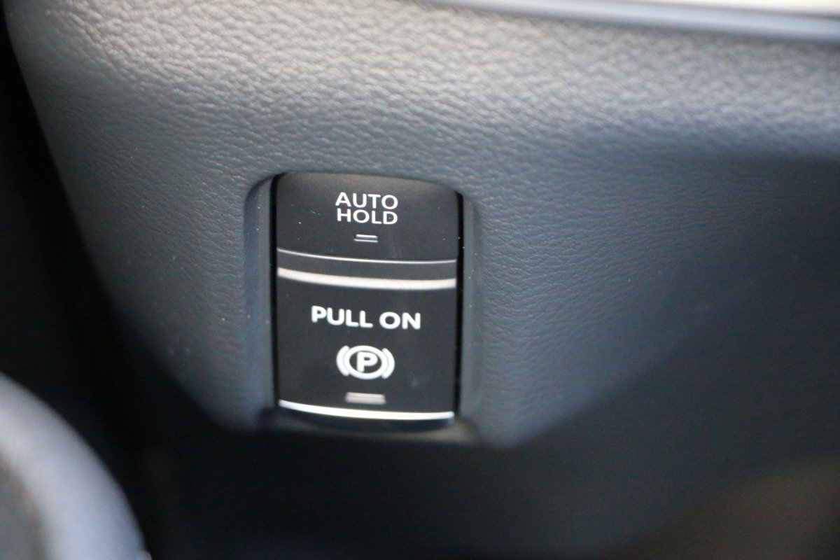 Used 2025 Nissan Armada PRO-4X w/ Pro-4X Premium Package AWD/4WD image 24
