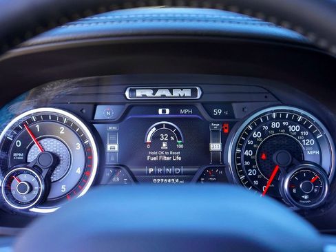 Used 2024 RAM 2500 Laramie w/ Sport Appearance Package image 15