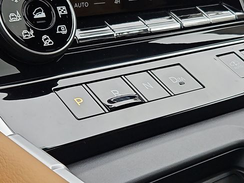 New 2026 Nissan Armada Platinum Reserve image 13