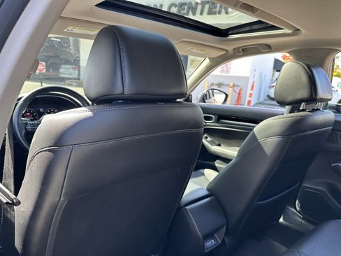 Used 2024 Honda Civic Touring image 22