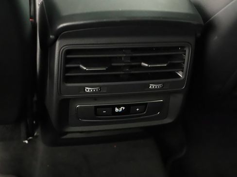 Used 2021 Audi Q8 Premium AWD/4WD image 20