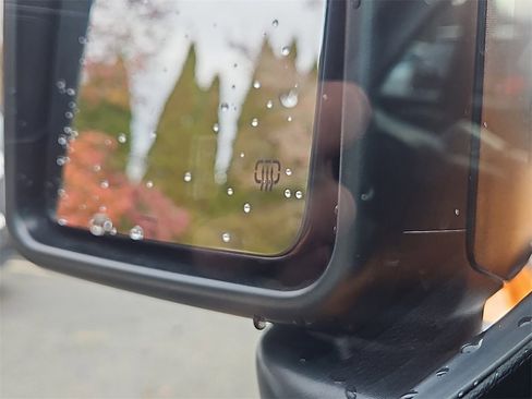 Used 2021 Jeep Wrangler Unlimited Rubicon 4xe w/ Steel Bumper Group image 23