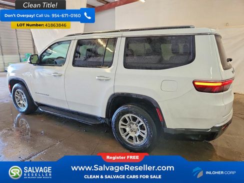 Used 2023 Jeep Wagoneer 2WD image 3