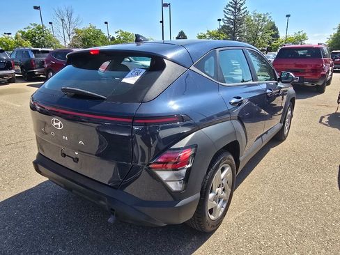 Used 2024 Hyundai Kona SE FWD image 17