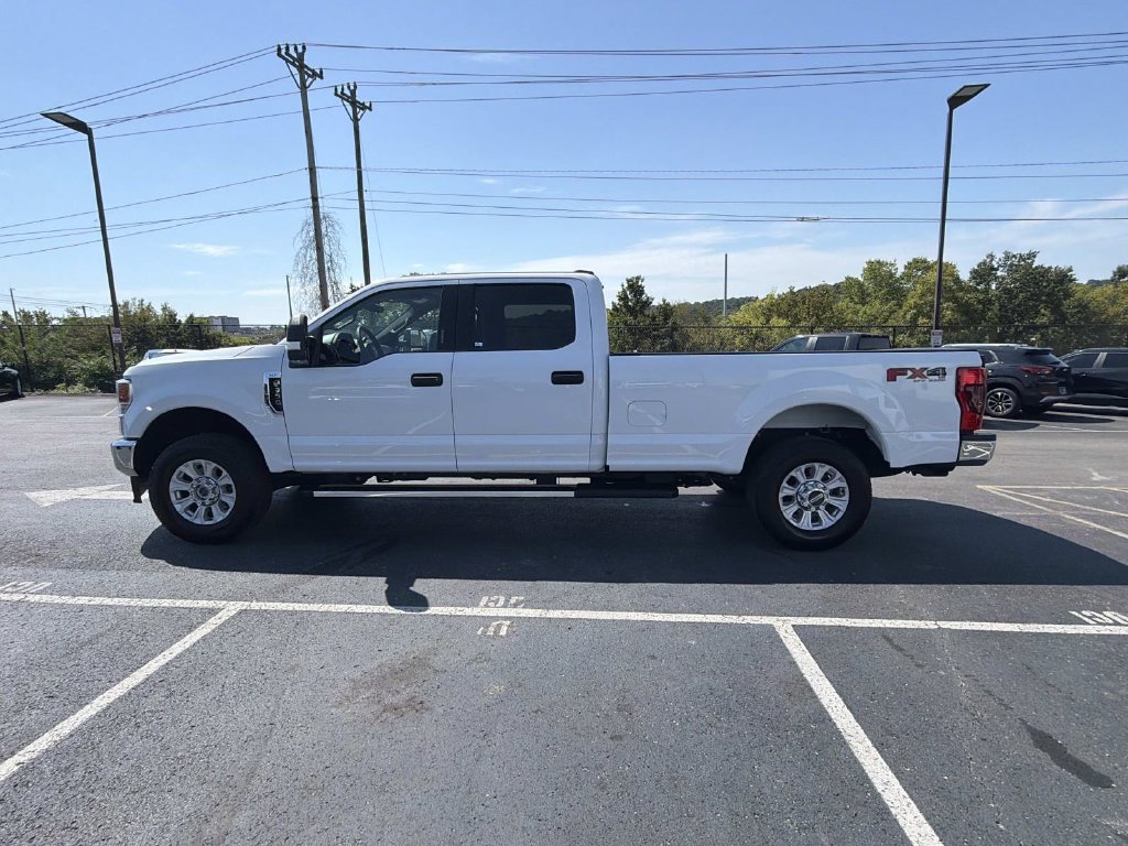 Used 2022 Ford F350 XLT w/ XLT Value Package AWD/4WD image 6
